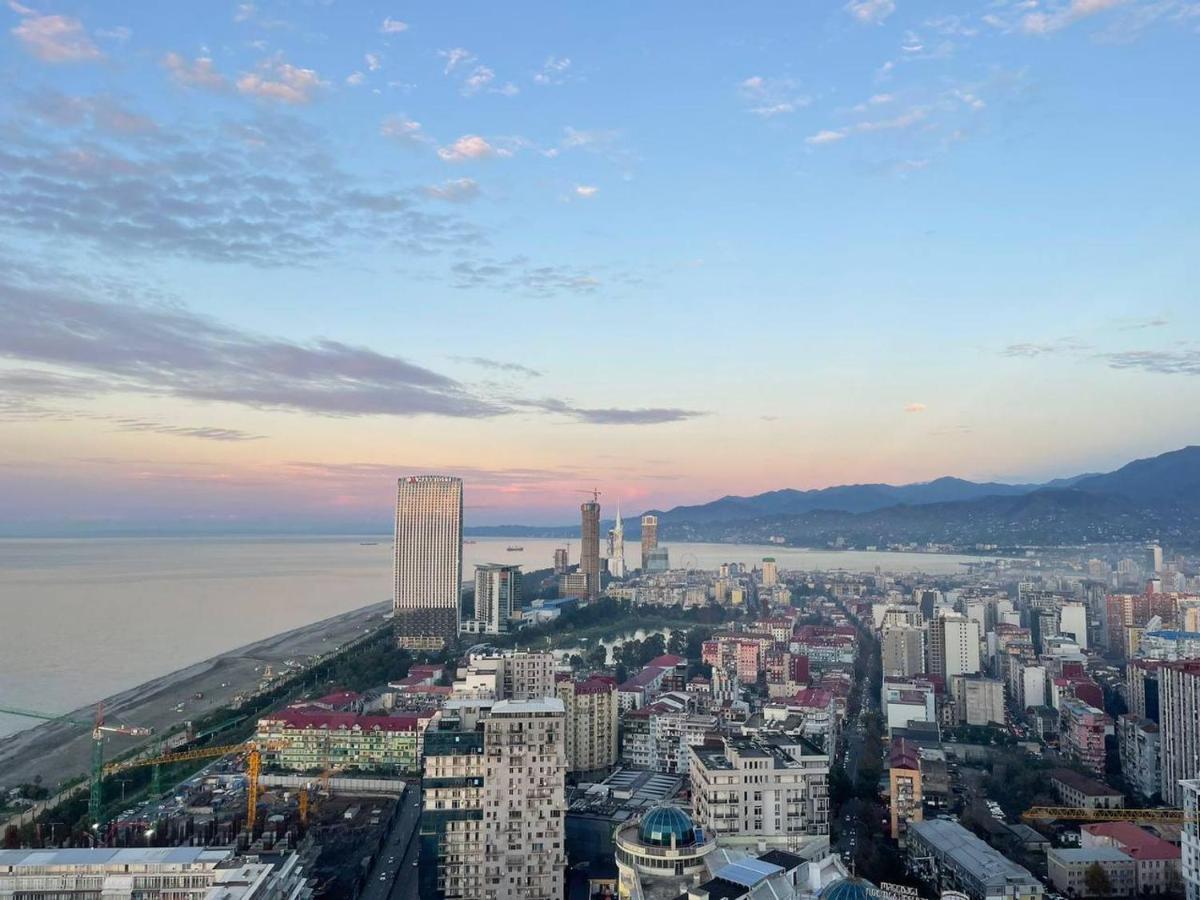 Royal Panorama Courtyard Batumi Hotel Kültér fotó